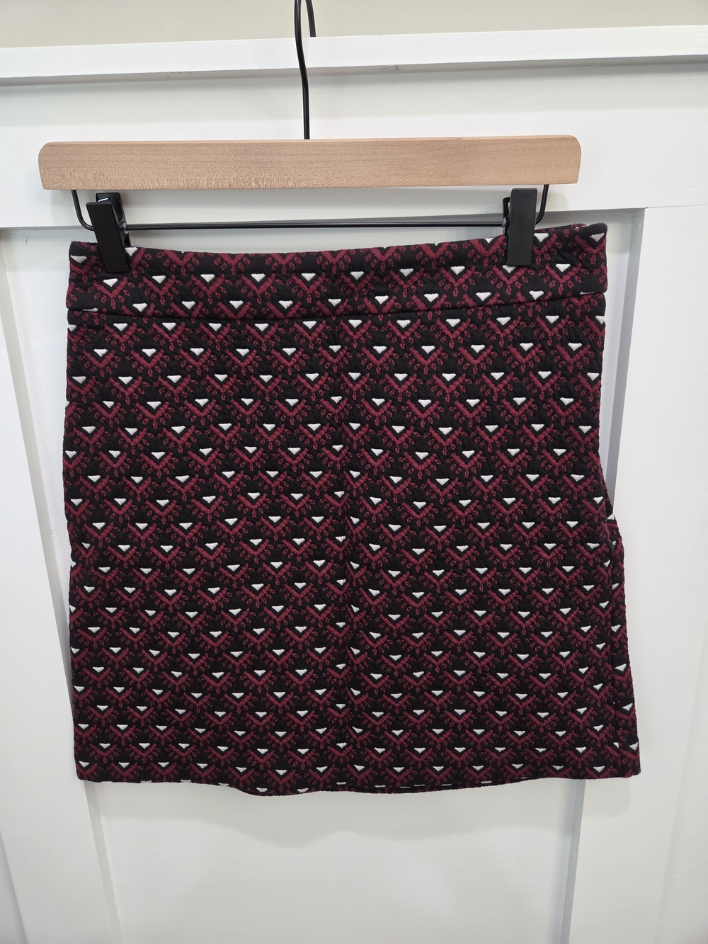 LOFT Black and Burgundy Mini Skirt with Geometric Texture